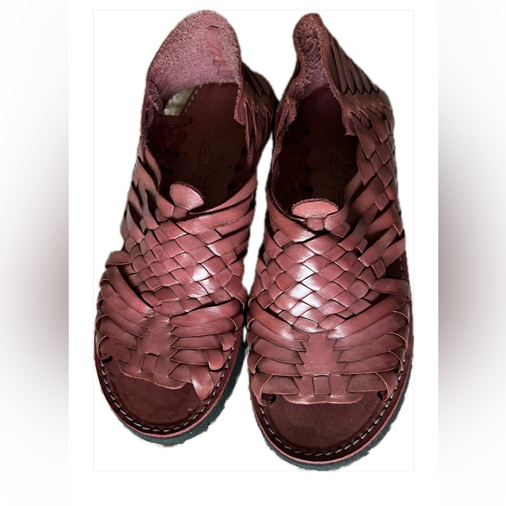 Women's Woven Leather Brand X Sandals / Huaraches size 8
